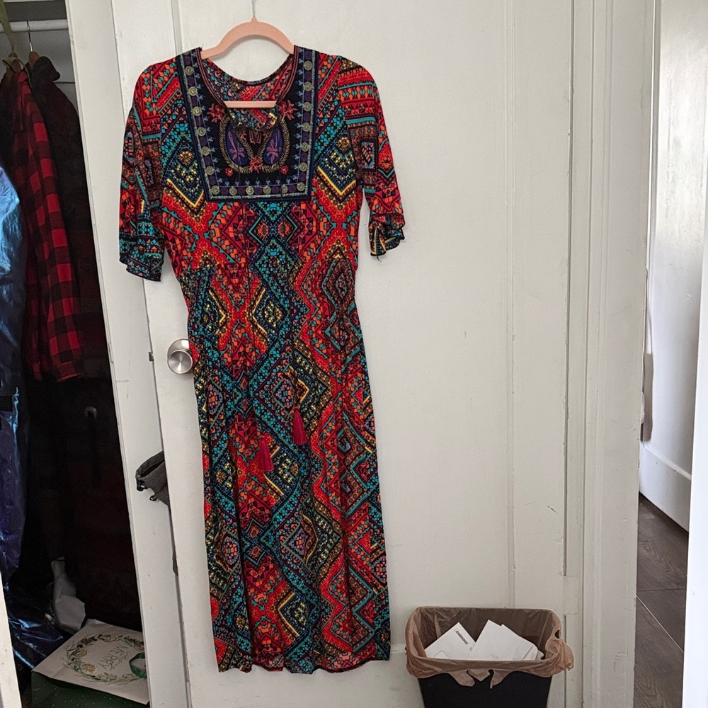 Multicolor Geometric Embroidered Pattern Dress - image 1